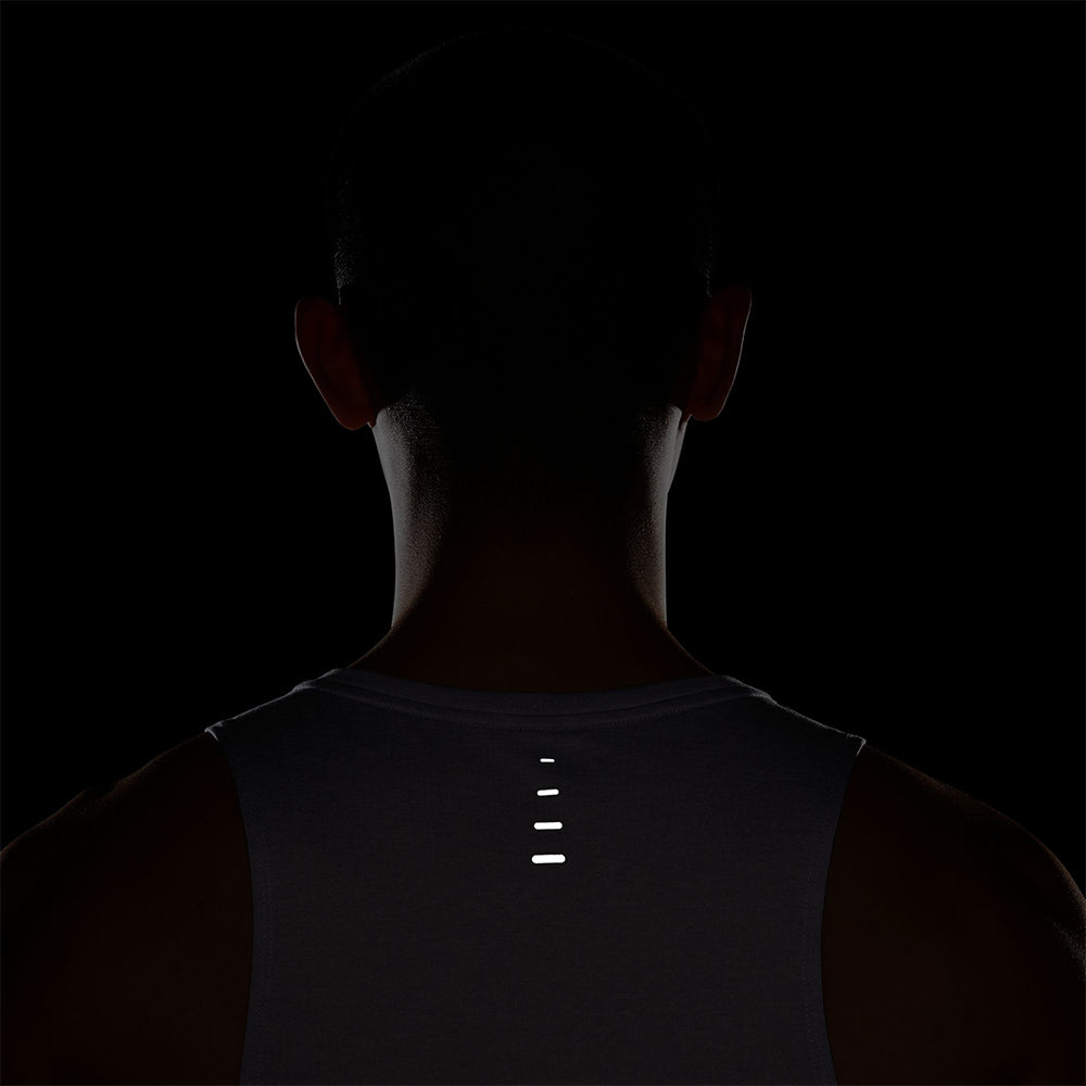 NIKE Stride เสื้อกล้ามวิ่งผู้ชาย