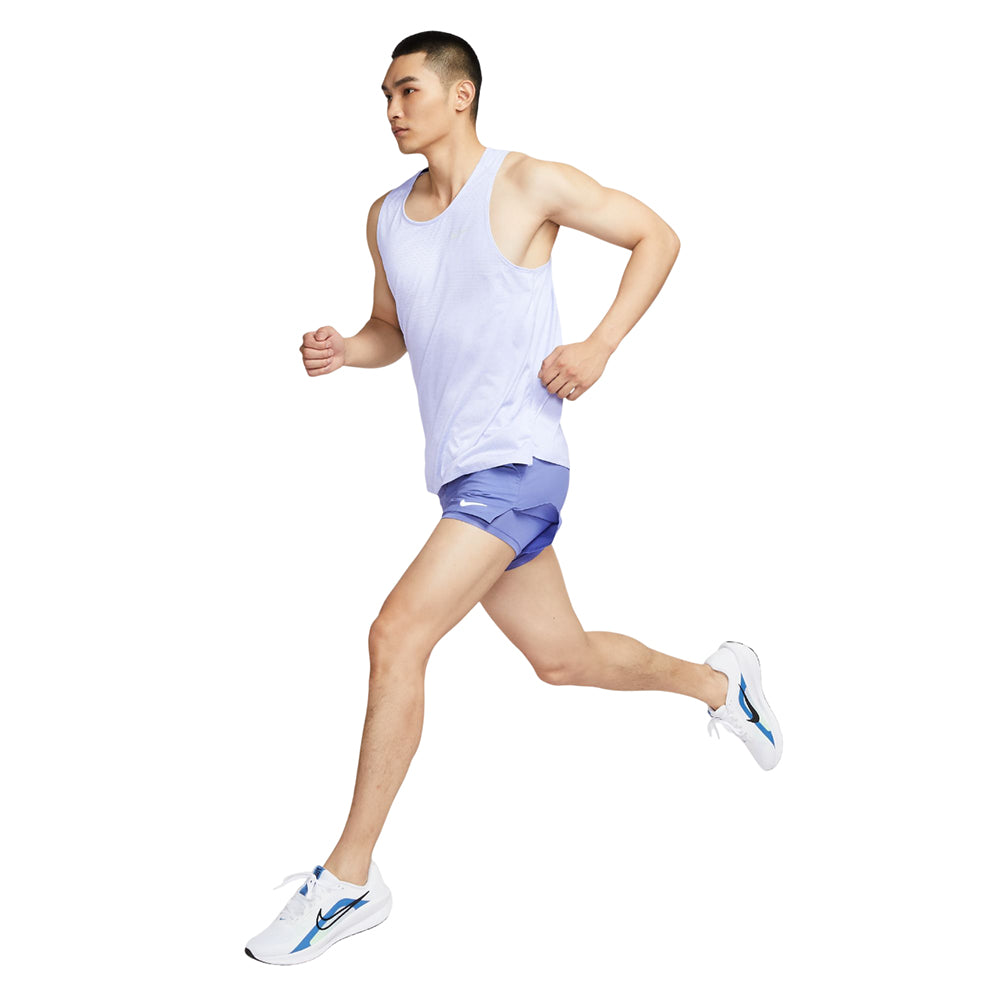 NIKE Stride เสื้อกล้ามวิ่งผู้ชาย