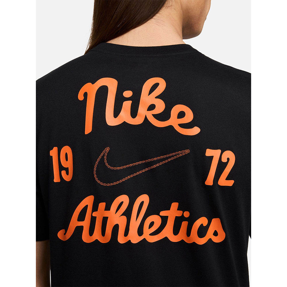 NIKE Sportswear เสื้อยืดผู้ชาย