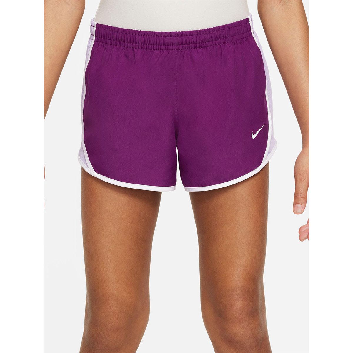 NIKE Tempo 60 SUPERSPORTS NIKE Tempo 60 SUPERSPORTS