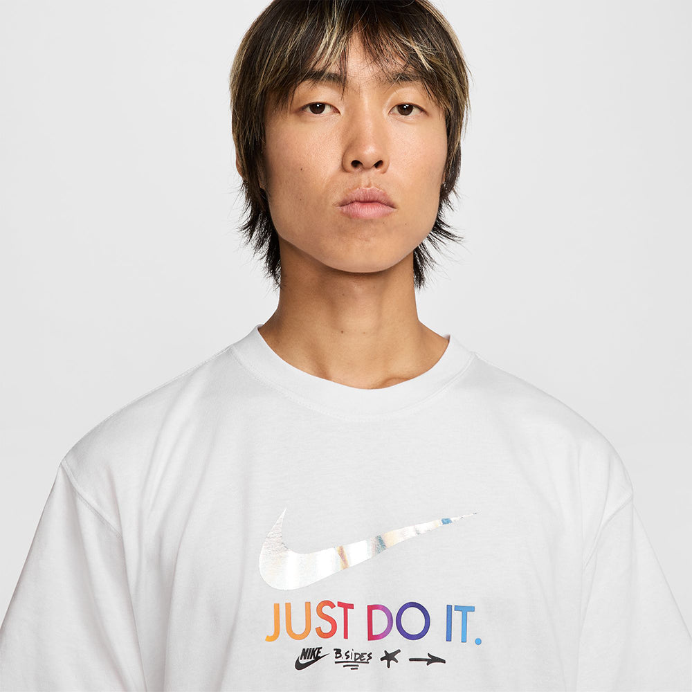 NIKE Holographic Sportswear Men's T-Shirt