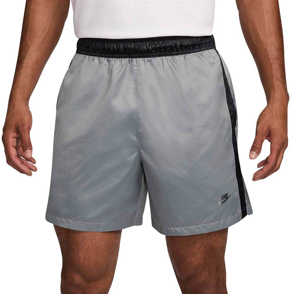 NIKE Sportswear Club Flow กางเกงลำลองขาสั้นผู้ชาย