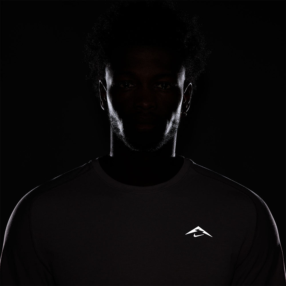 NIKE Trail Solar Chase Men's Running T-Shirt