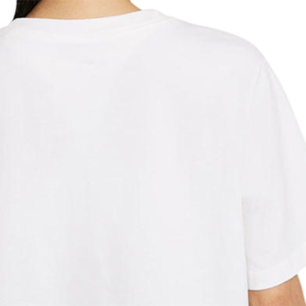 NIKE Sportswear Essential Women's T-Shirt - Supersports Thailand Supersports Thailand