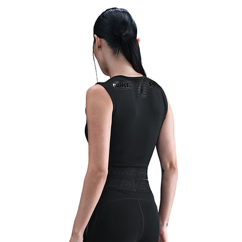 NIKE Pro Dri-FIT เสื้อกล้ามออกกำลังกายผู้หญิง