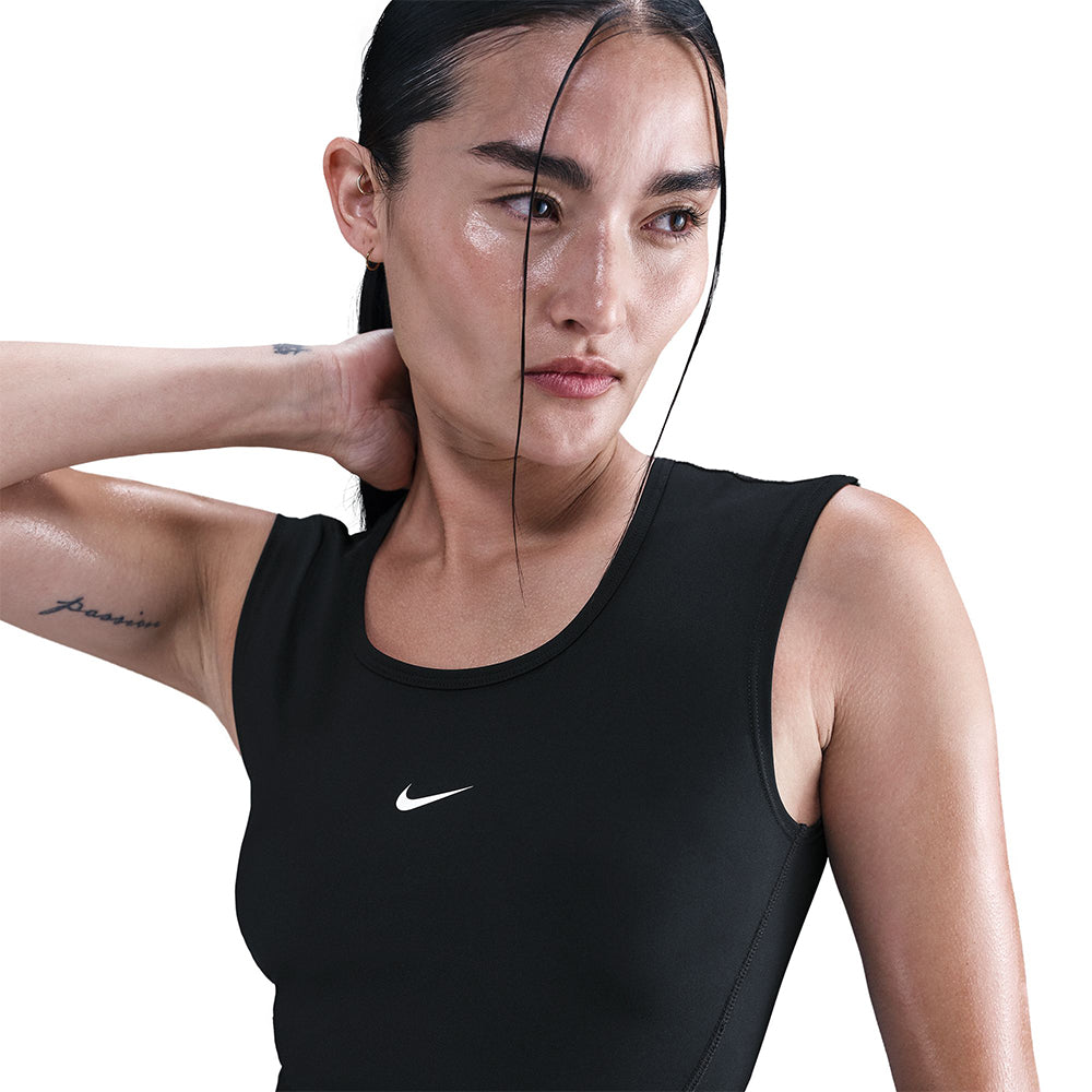 NIKE Pro Dri-FIT เสื้อกล้ามออกกำลังกายผู้หญิง