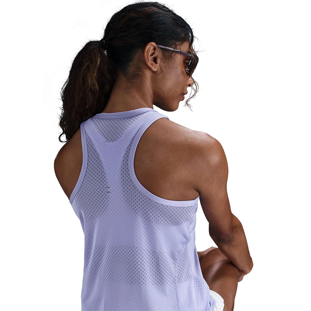 NIKE Tempo เสื้อกล้ามวิ่งผู้หญิง