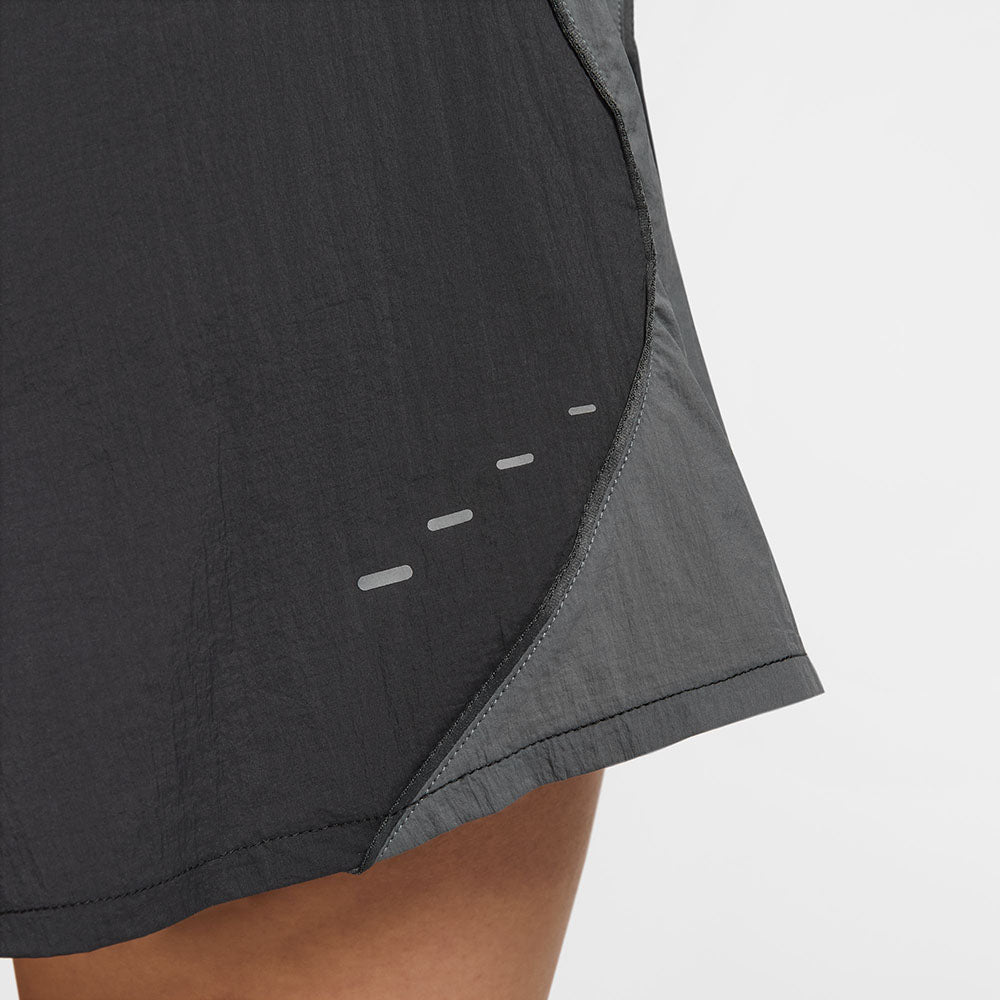 NIKE Swift Women's Running Shorts - Supersports Thailand Supersports Thailand