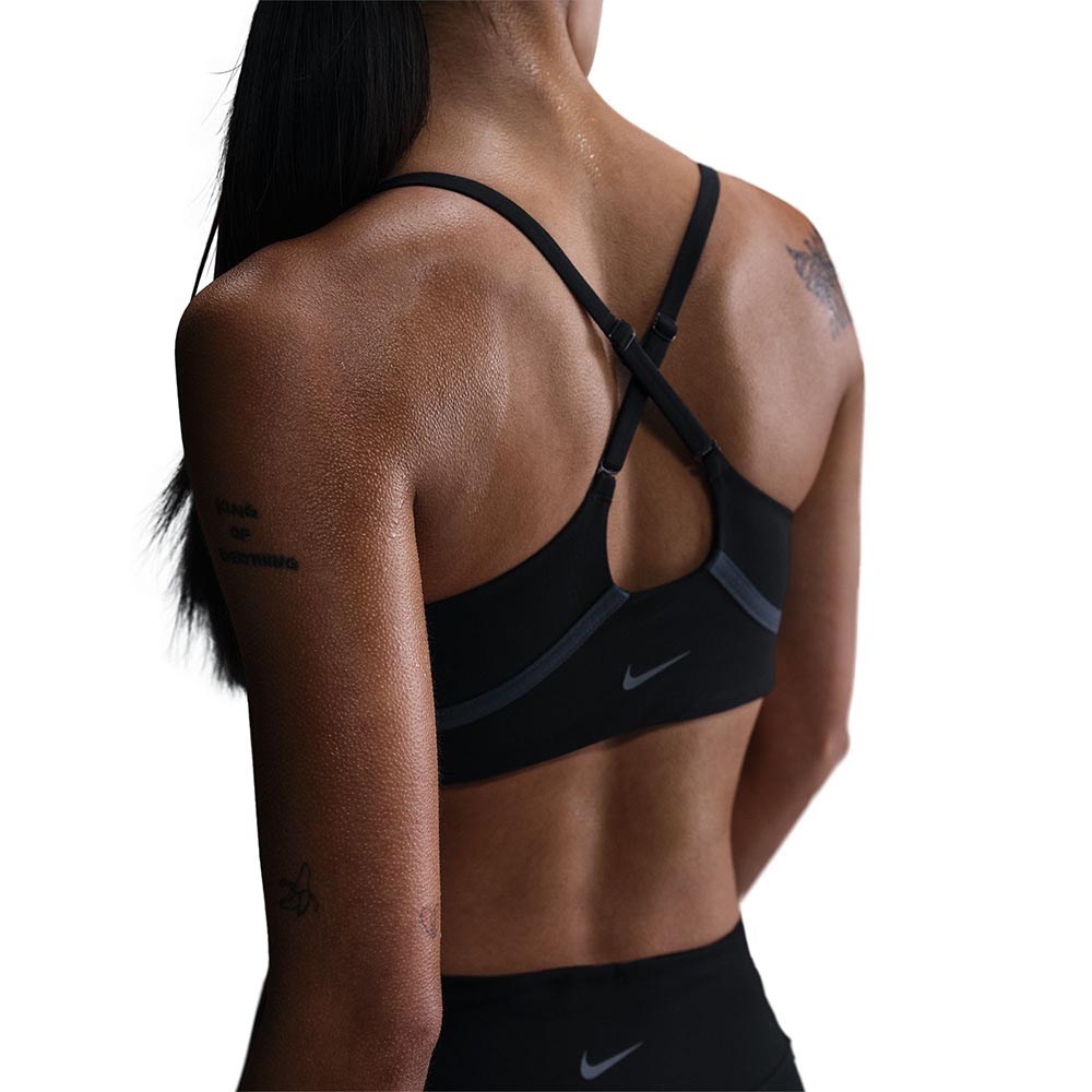 NIKE One Convertible Light-Support สปอร์ตบราผู้หญิง