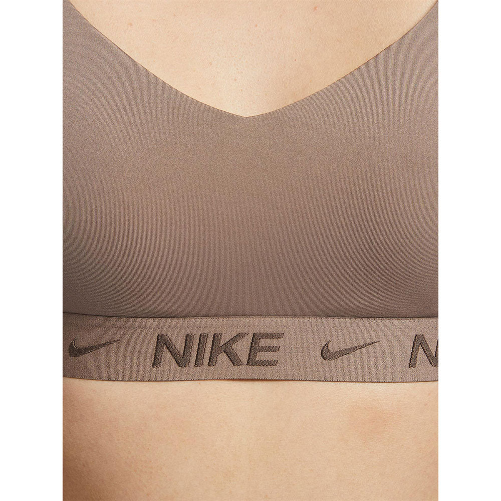 NIKE Indy Light Support สปอร์ตบราผู้หญิง
