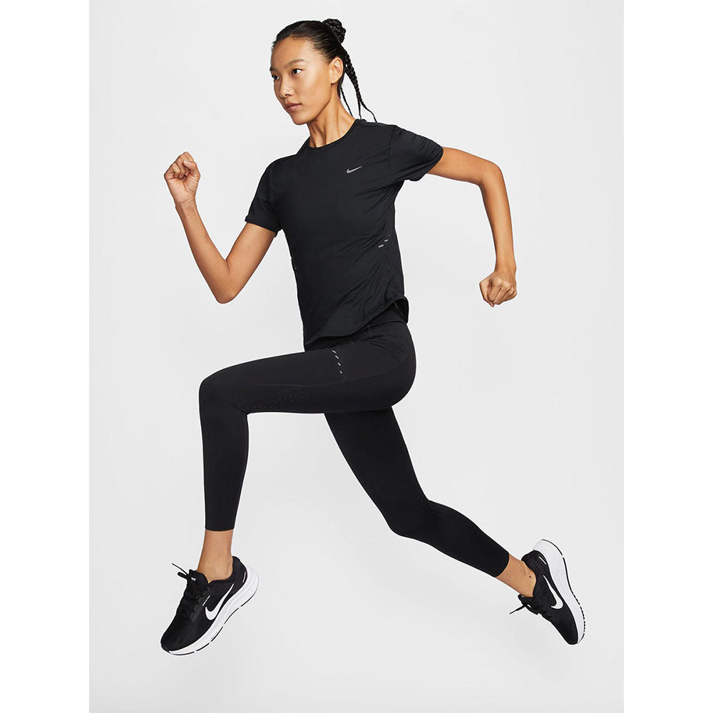 NIKE Swift เสื้อวิ่งผู้หญิง