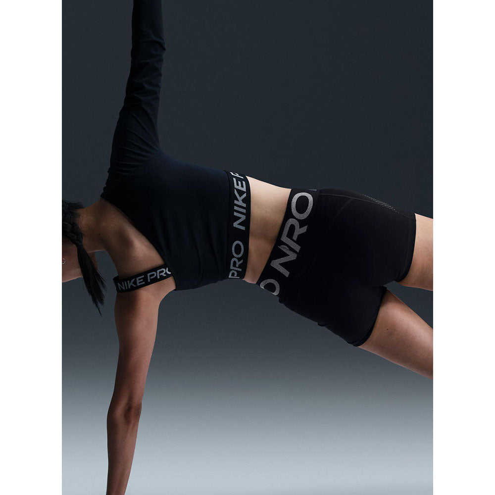 NIKE Pro Sculpt High-Waisted 3In กางเกงออกกำลังกายขาสั้นผู้หญิง