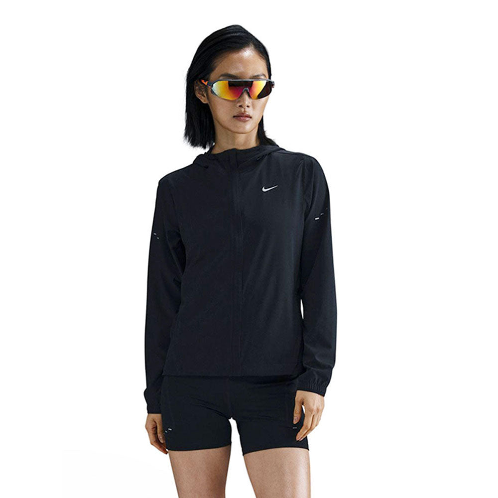 NIKE Swift เสื้อแจ็คเก็ตวิ่งผู้หญิง