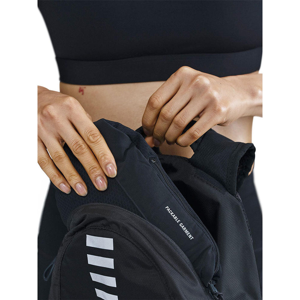 NIKE Swift เสื้อแจ็คเก็ตวิ่งผู้หญิง