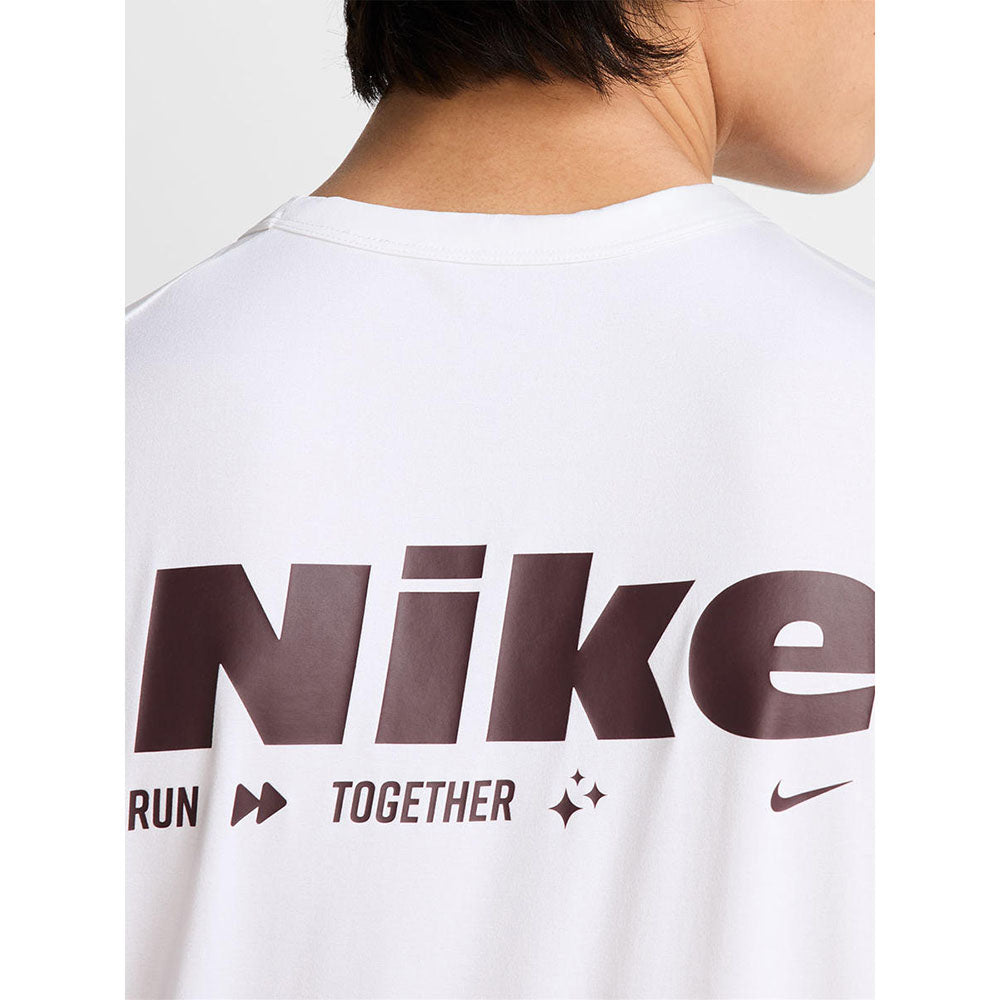 NIKE Dri-FIT UV Hyverse Men's Training T-Shirt