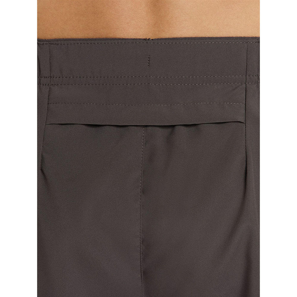 NIKE Challenger Dri-FIT 7" กางเกงวิ่งขาสั้นผู้ชาย