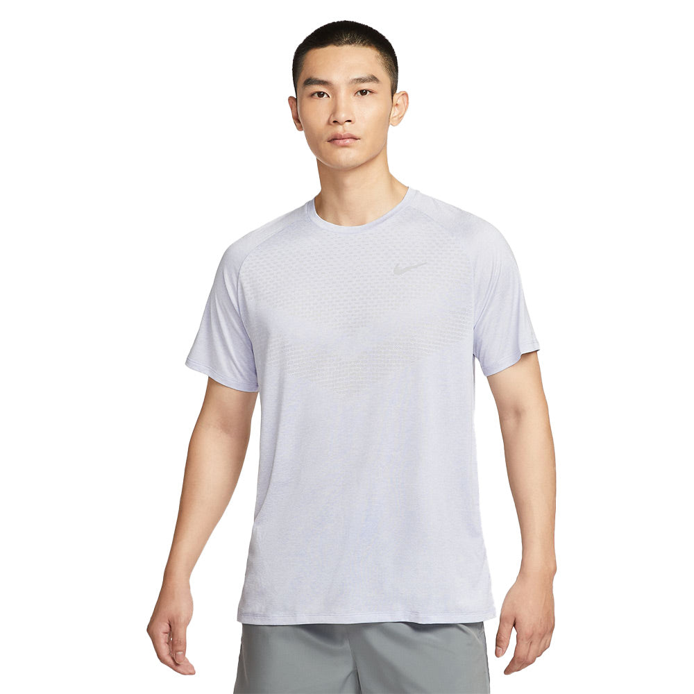 NIKE Stride Men's Running T-Shirt