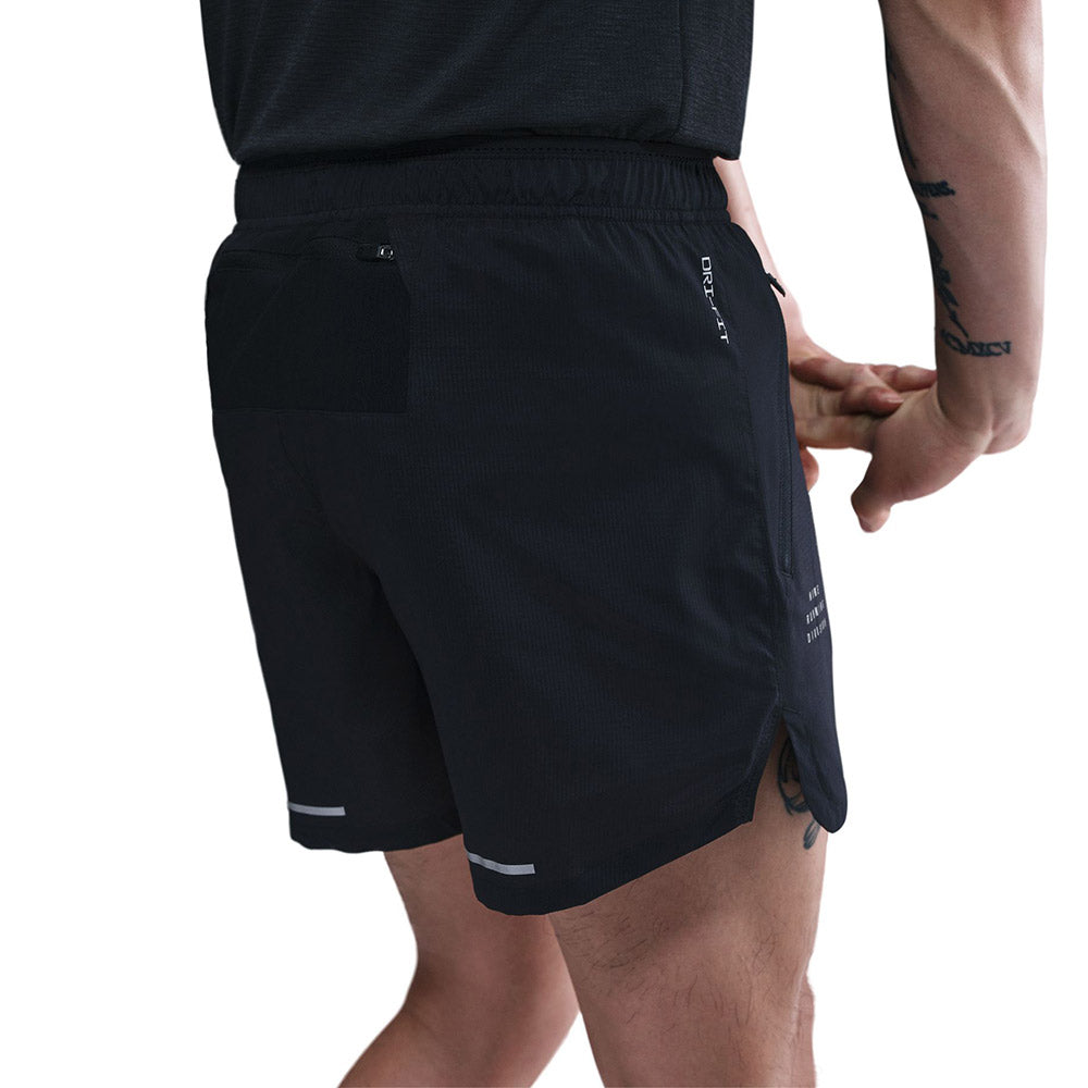 NIKE Stride Running Division Dri-FIT กางเกงวิ่งขาสั้นผู้ชาย