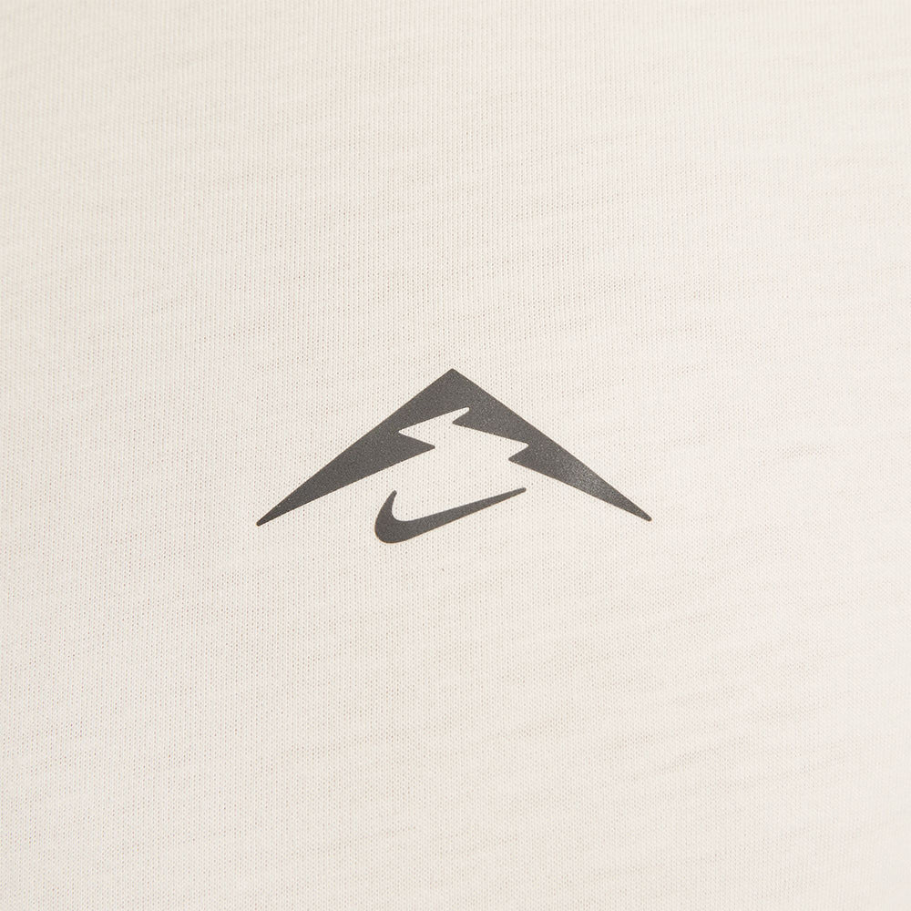 NIKE Trail Solar Chase Men's Running T-Shirt