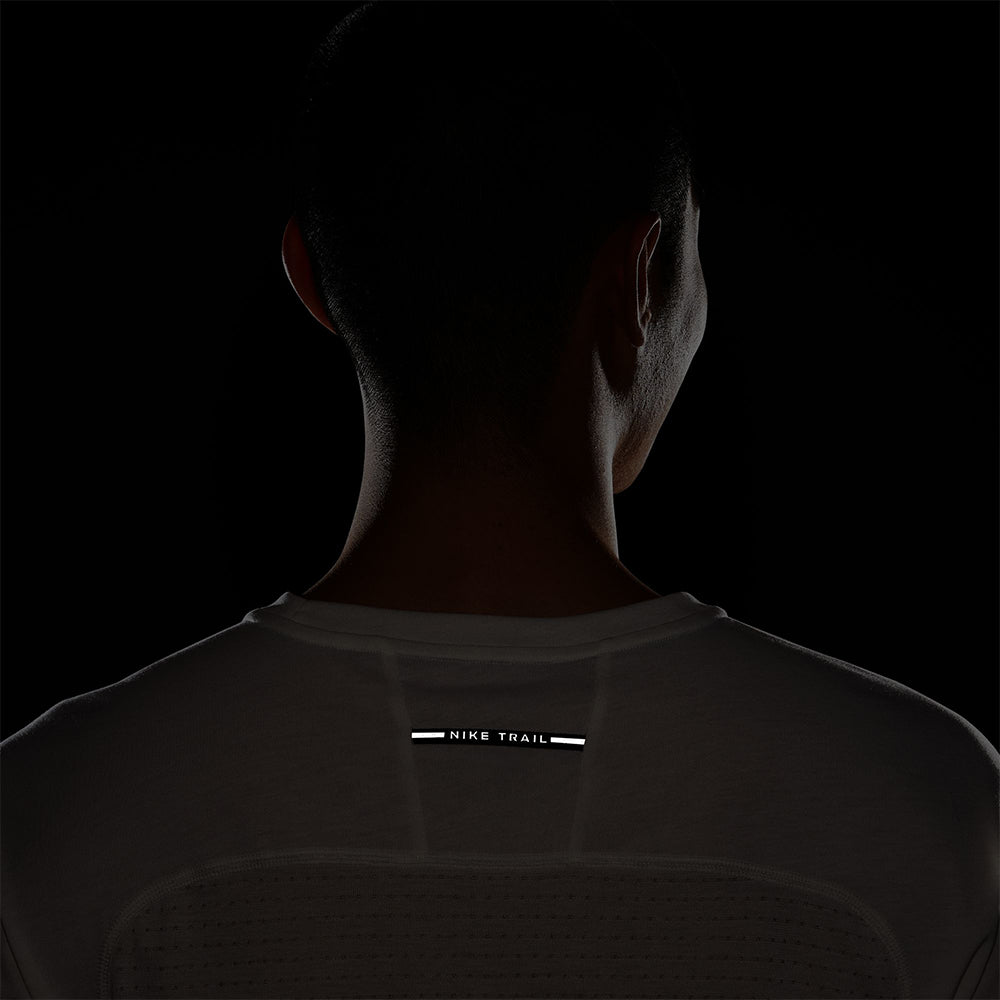 NIKE Trail Solar Chase Men's Running T-Shirt
