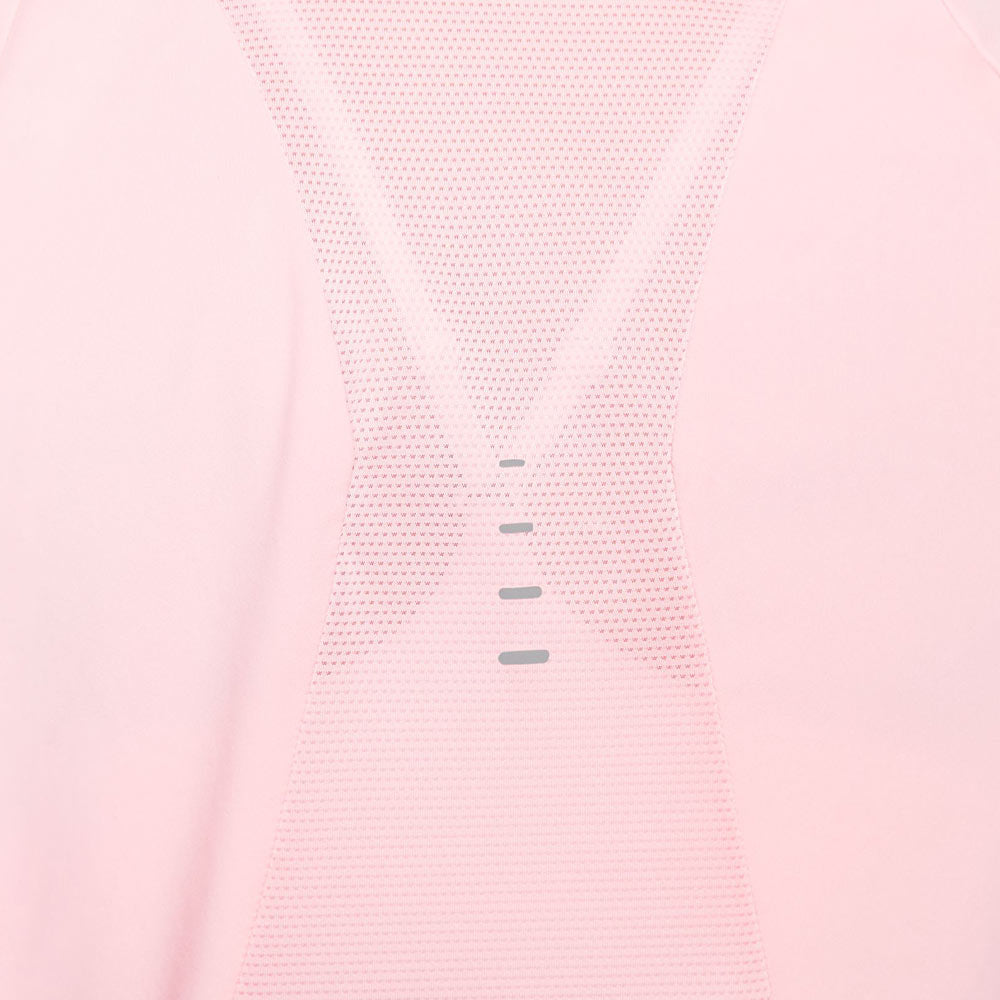 NIKE Swift เสื้อวิ่งผู้หญิง