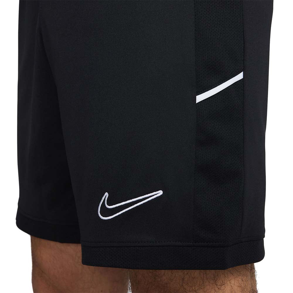 NIKE Dri-FIT Academy กางเกงฟุตบอลขาสั้นผู้ชาย