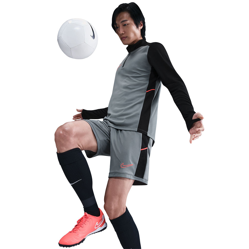 NIKE Academy กางเกงฟุตบอลขาสั้นผู้ชาย