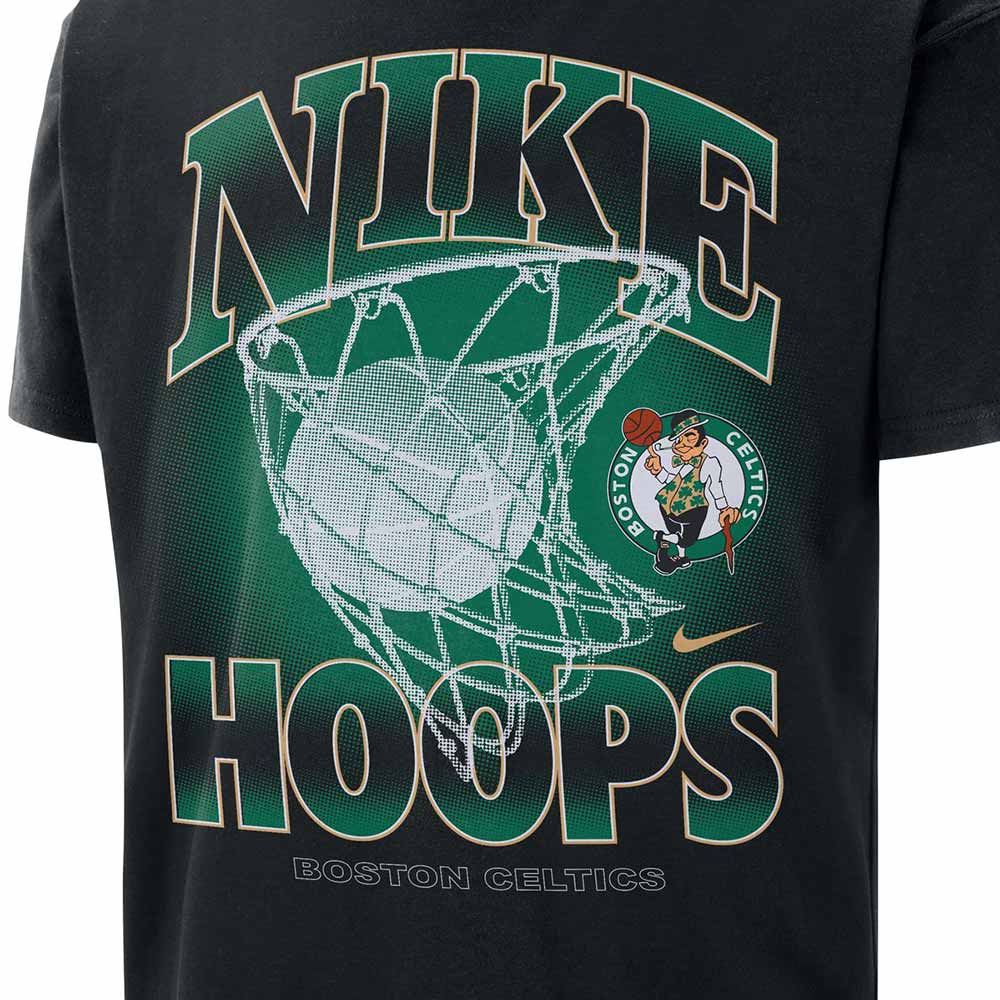 NIKE Boston Celtics Courtside เสื้อยืดผู้ชาย