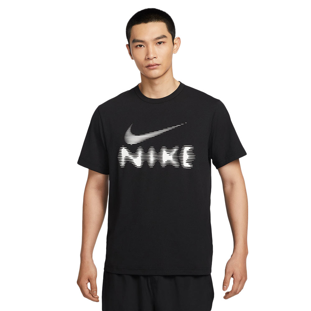 NIKE Dri-FIT UV Hyverse เสื้อออกกำลังกายผู้ชาย