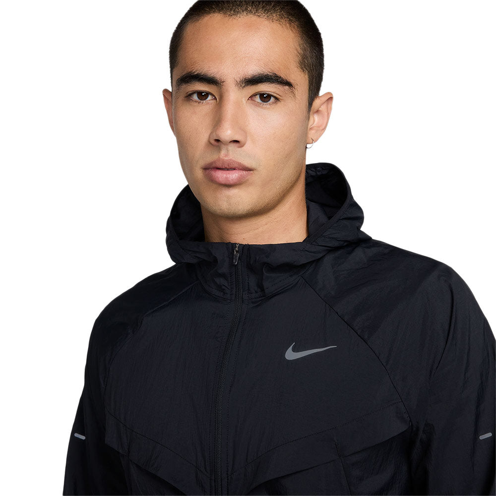NIKE Stride Men's Running Jacket
