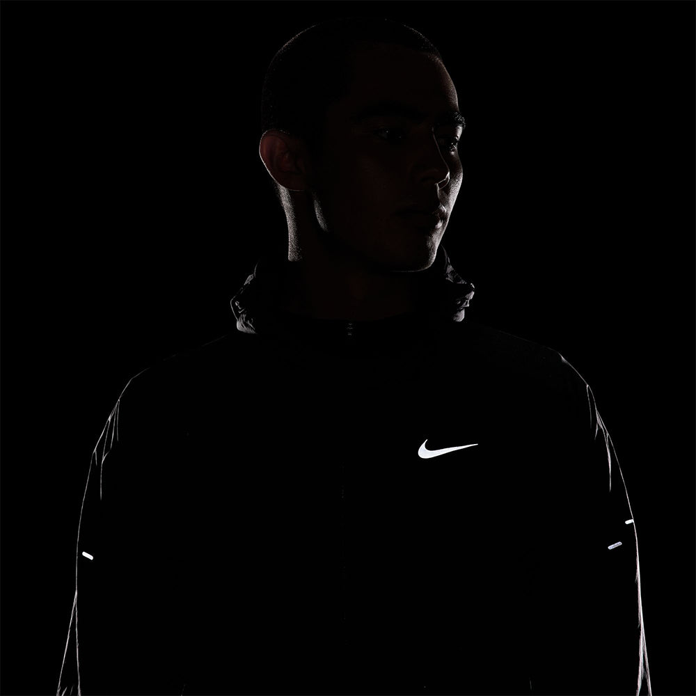 NIKE Stride เสื้อแจ็คเก็ตวิ่งผู้ชาย