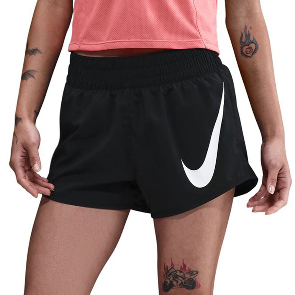 NIKE One Swoosh กางเกงวิ่งขาสั้นผู้หญิง