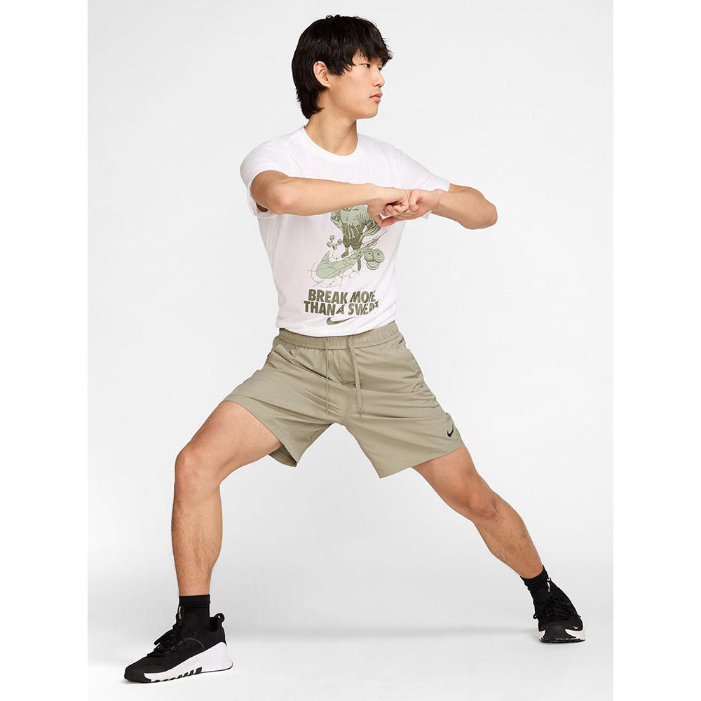 NIKE Dri-FIT Form กางเกงออกกำลังกายขาสั้นผู้ชาย