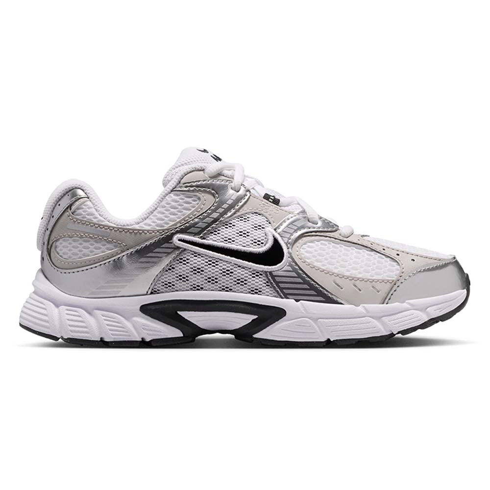 NIKE V5 RNR Boys Running Shoes