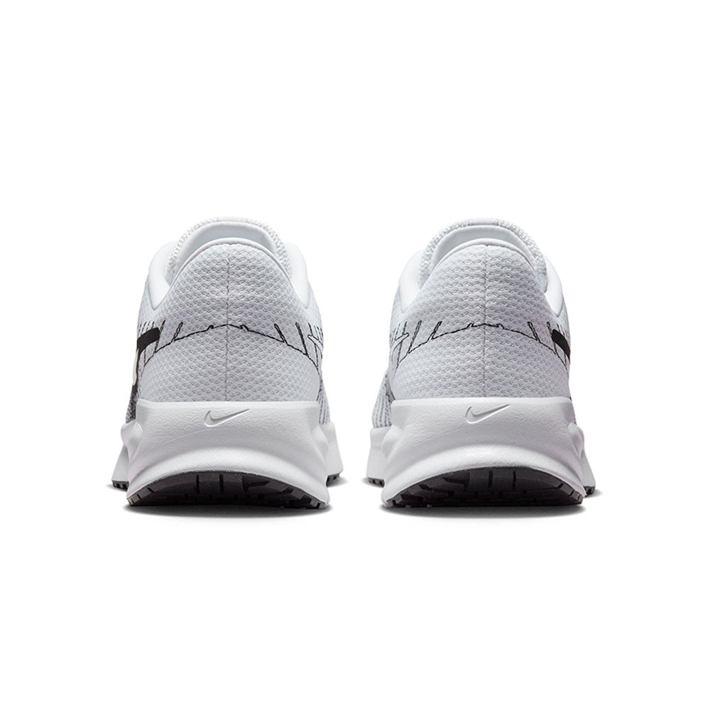 NIKE Run Defy รองเท้าวิ่งผู้ชาย