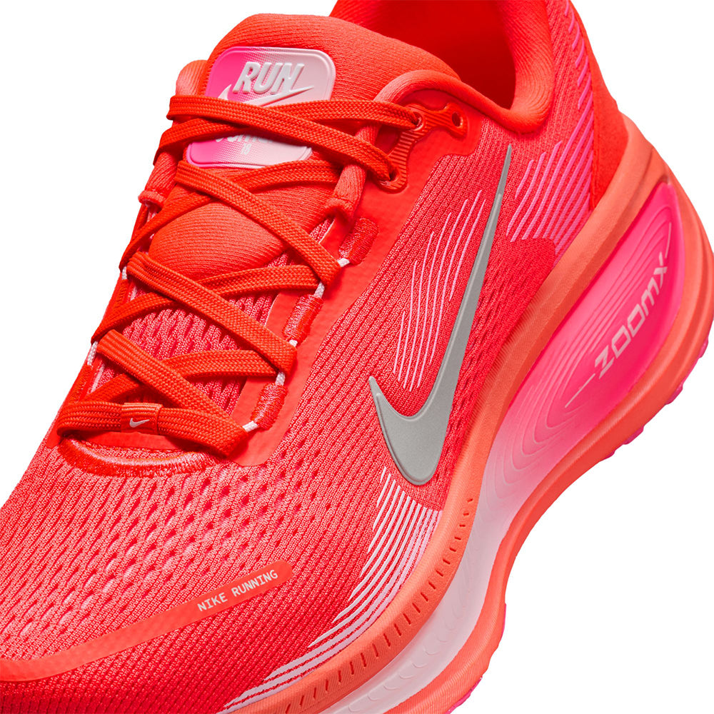 NIKE Vomero 18 Women's Running Shoes