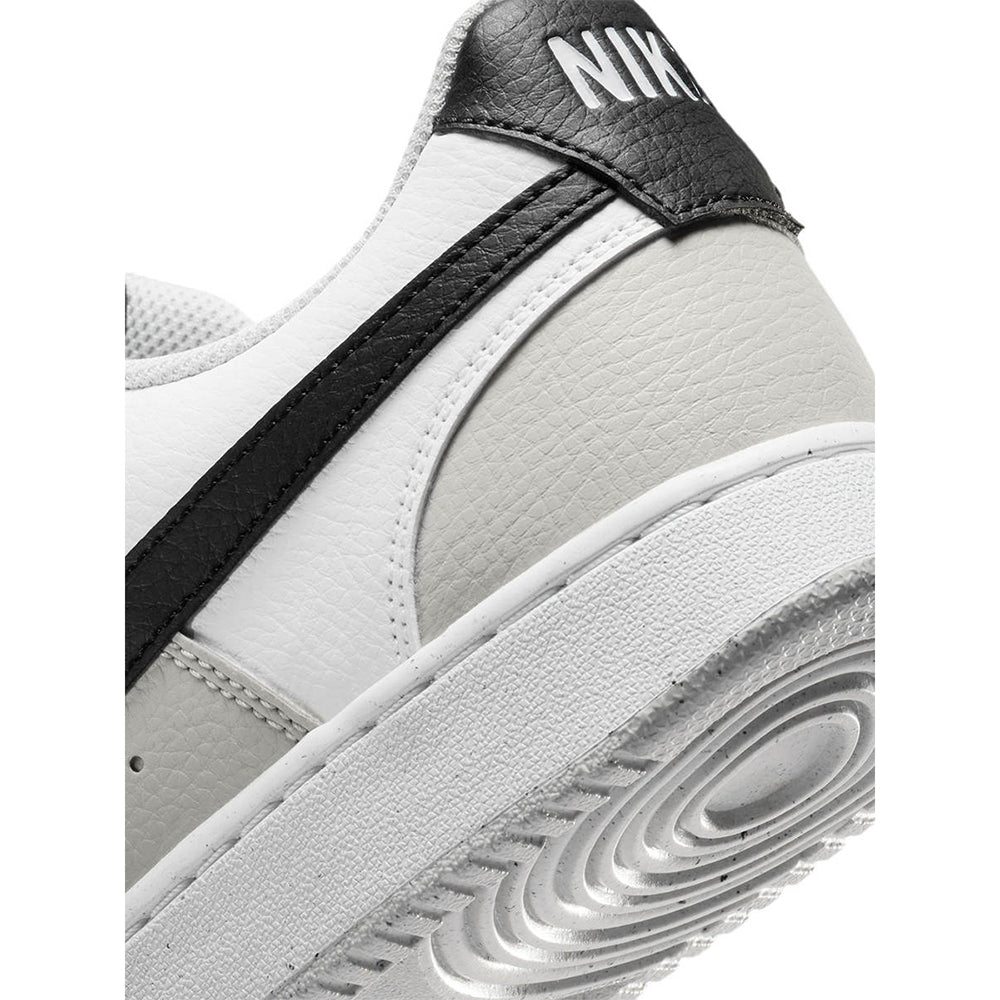 NIKE Court Vision Low รองเท้าลำลองผู้ชาย