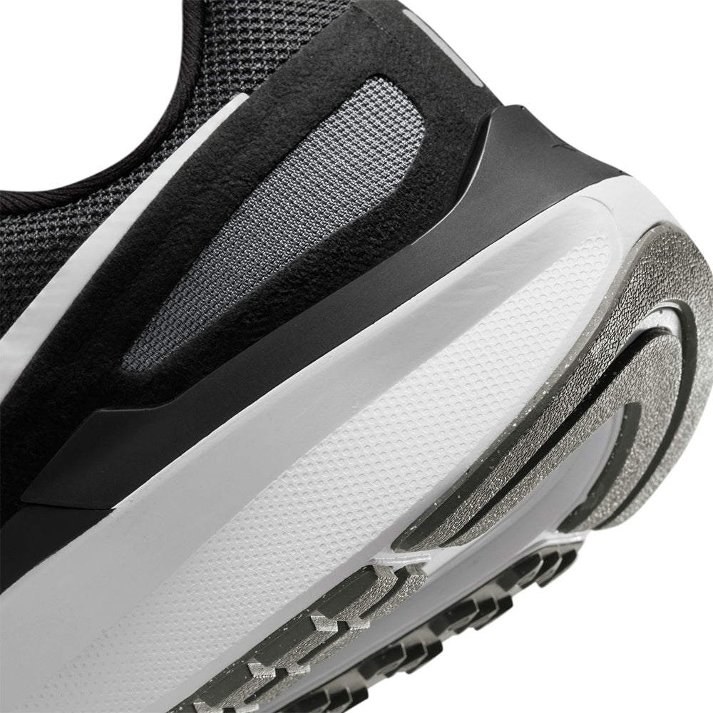 NIKE Structure 25 รองเท้าวิ่งผู้ชาย