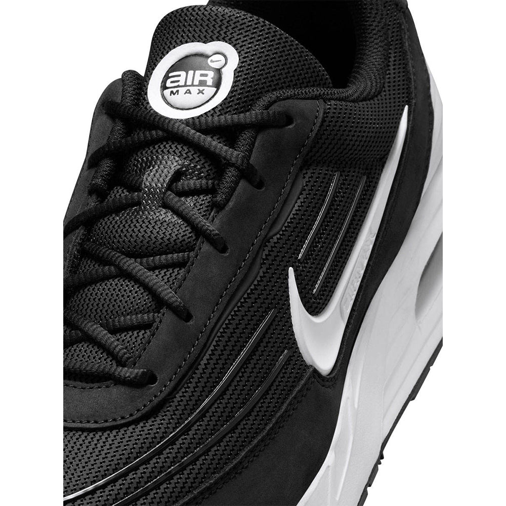 NIKE Gamma Force รองเท้าลำลองผู้หญิง