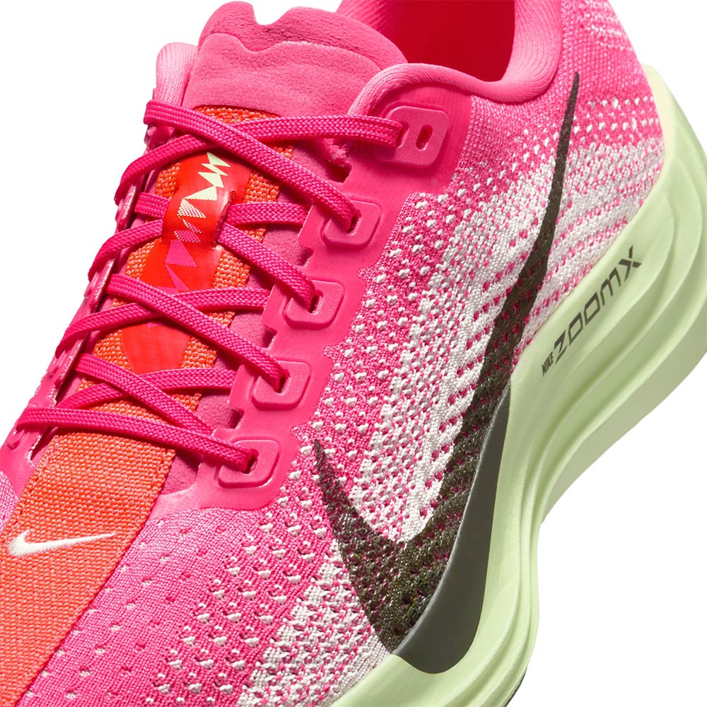 NIKE Pegasus Plus รองเท้าวิ่งผู้หญิง