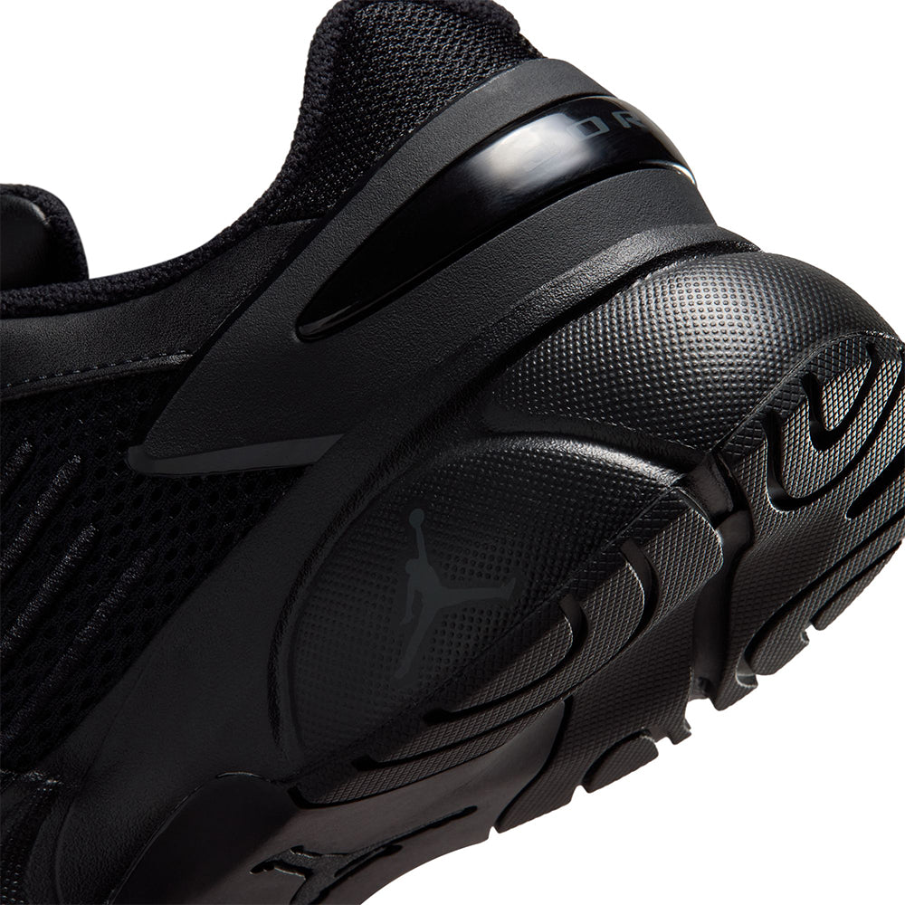 NIKE Jordan Trunner Flow Kids Basketball Shoes - Supersports Thailand Supersports Thailand