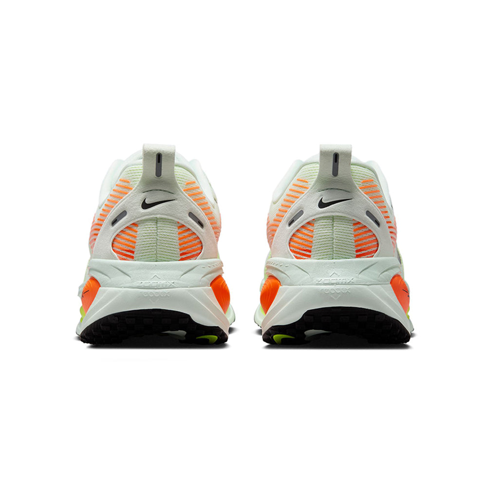 NIKE Vomero 18 รองเท้าวิ่งผู้ชาย