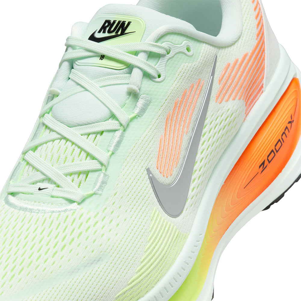 NIKE Vomero 18 รองเท้าวิ่งผู้ชาย
