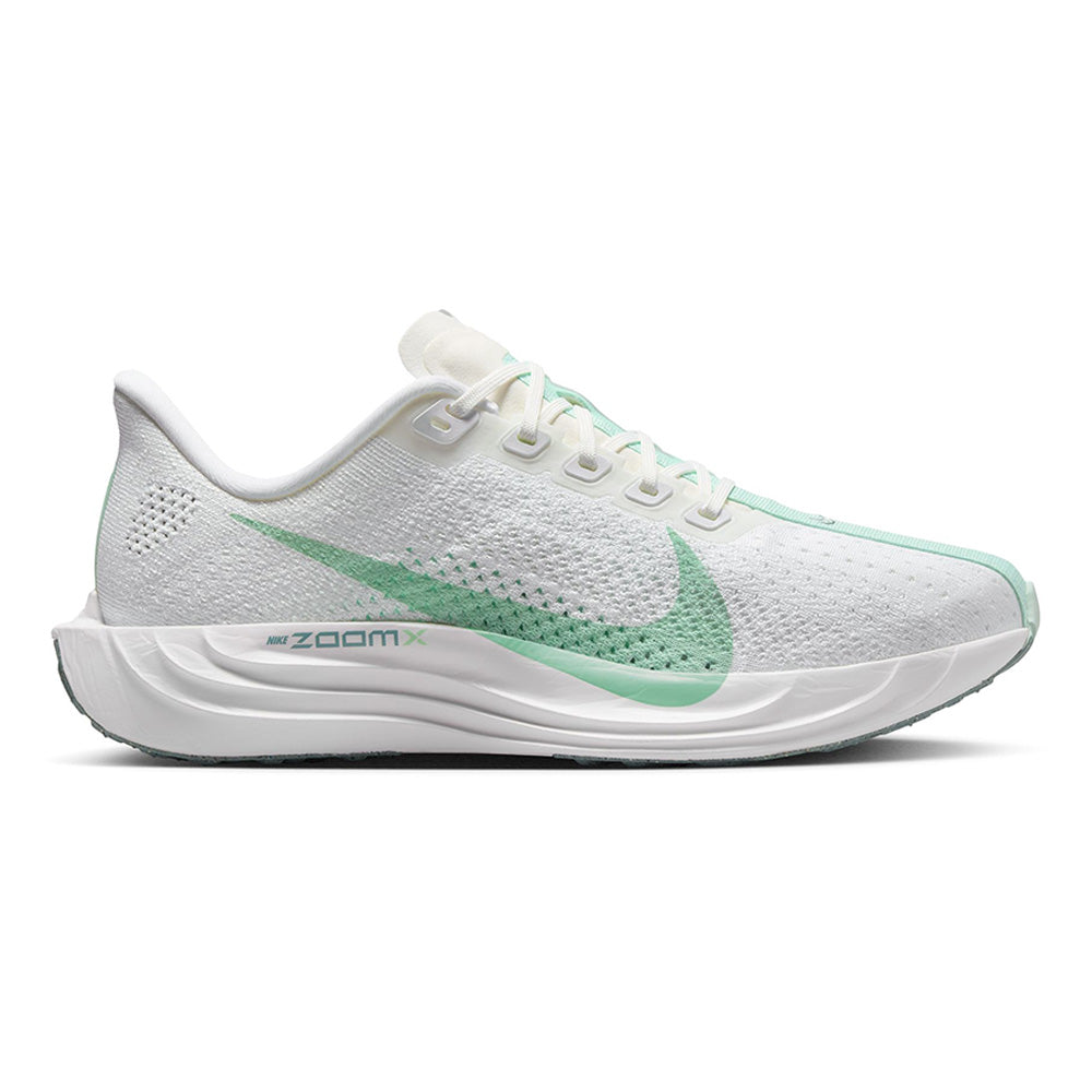 NIKE Pegasus Plus รองเท้าวิ่งผู้หญิง