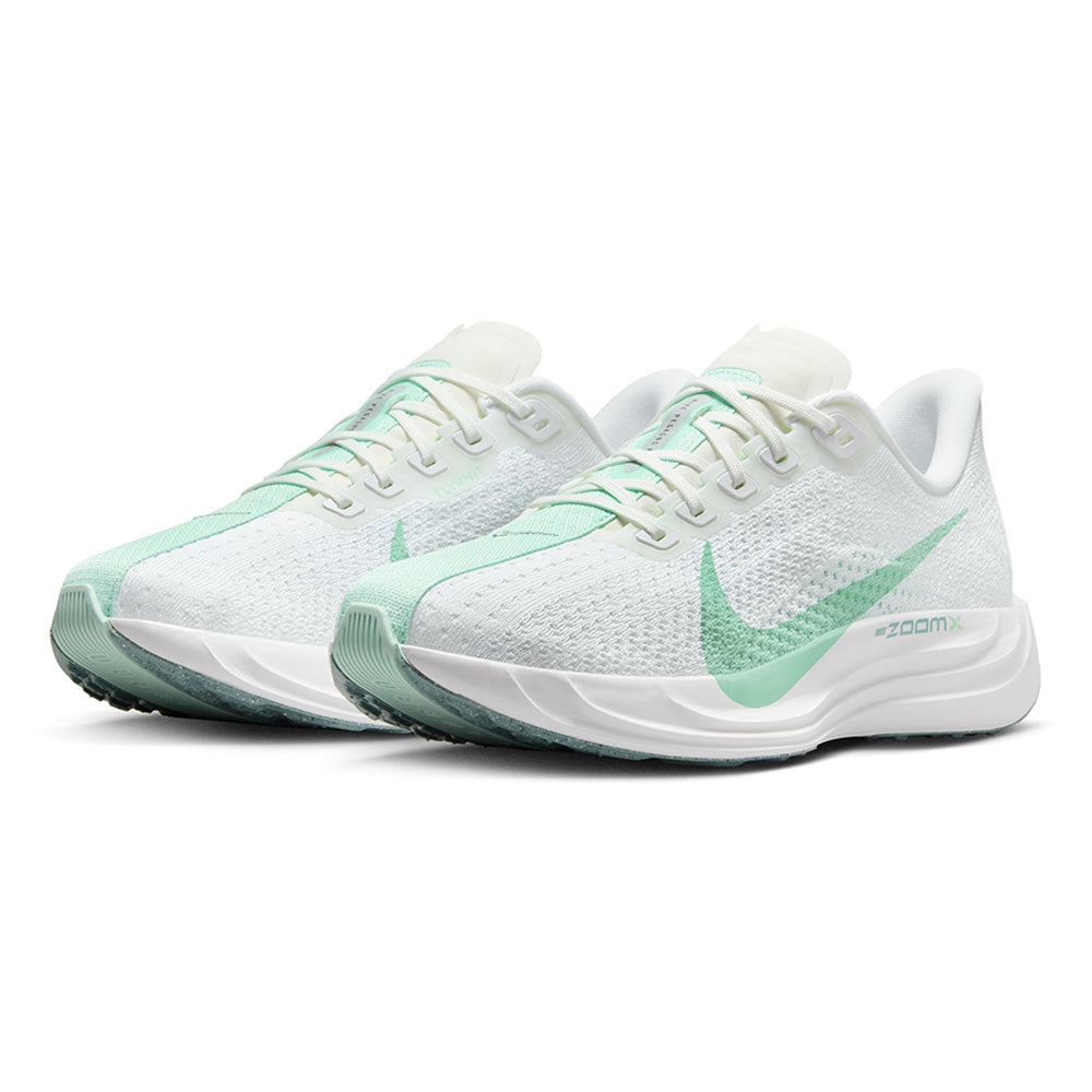 NIKE Pegasus Plus รองเท้าวิ่งผู้หญิง