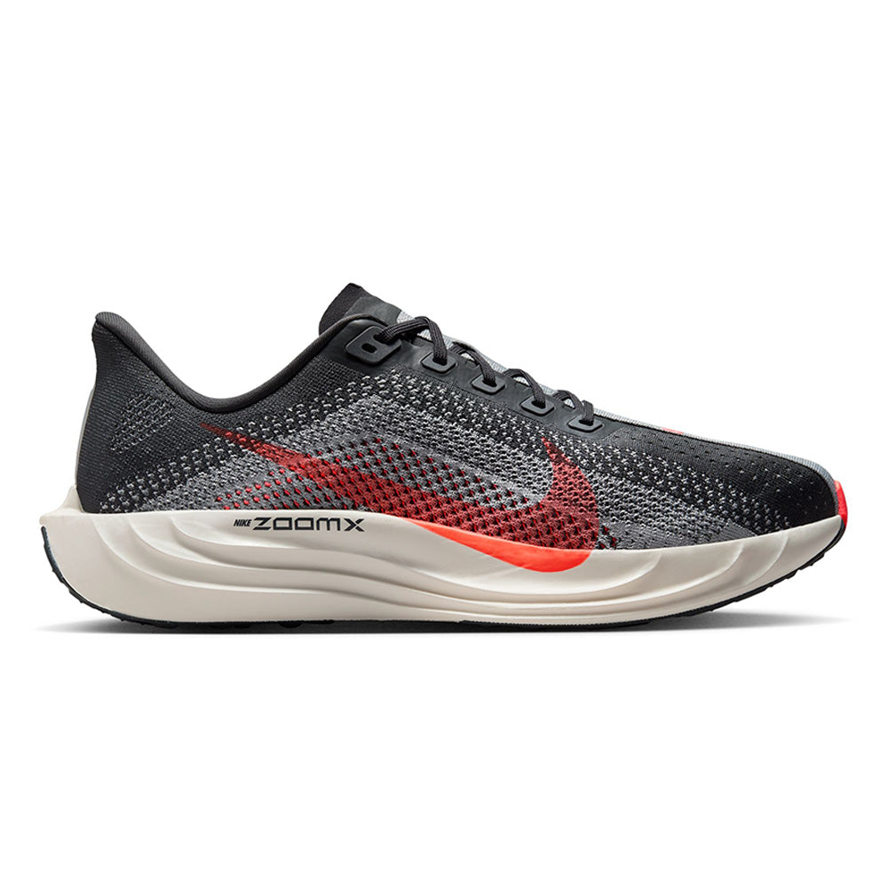 NIKE Pegasus Plus รองเท้าวิ่งผู้ชาย