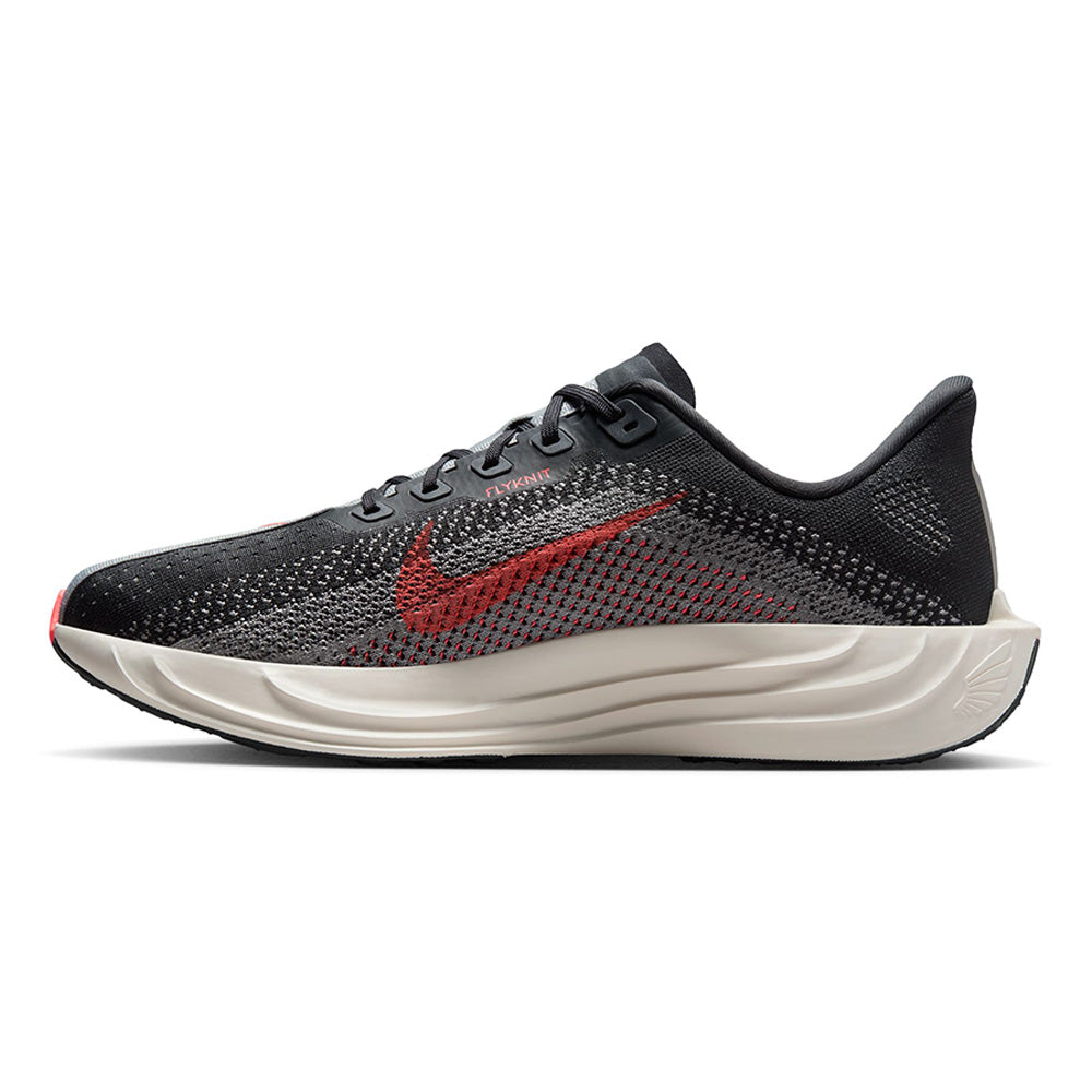 NIKE Pegasus Plus รองเท้าวิ่งผู้ชาย