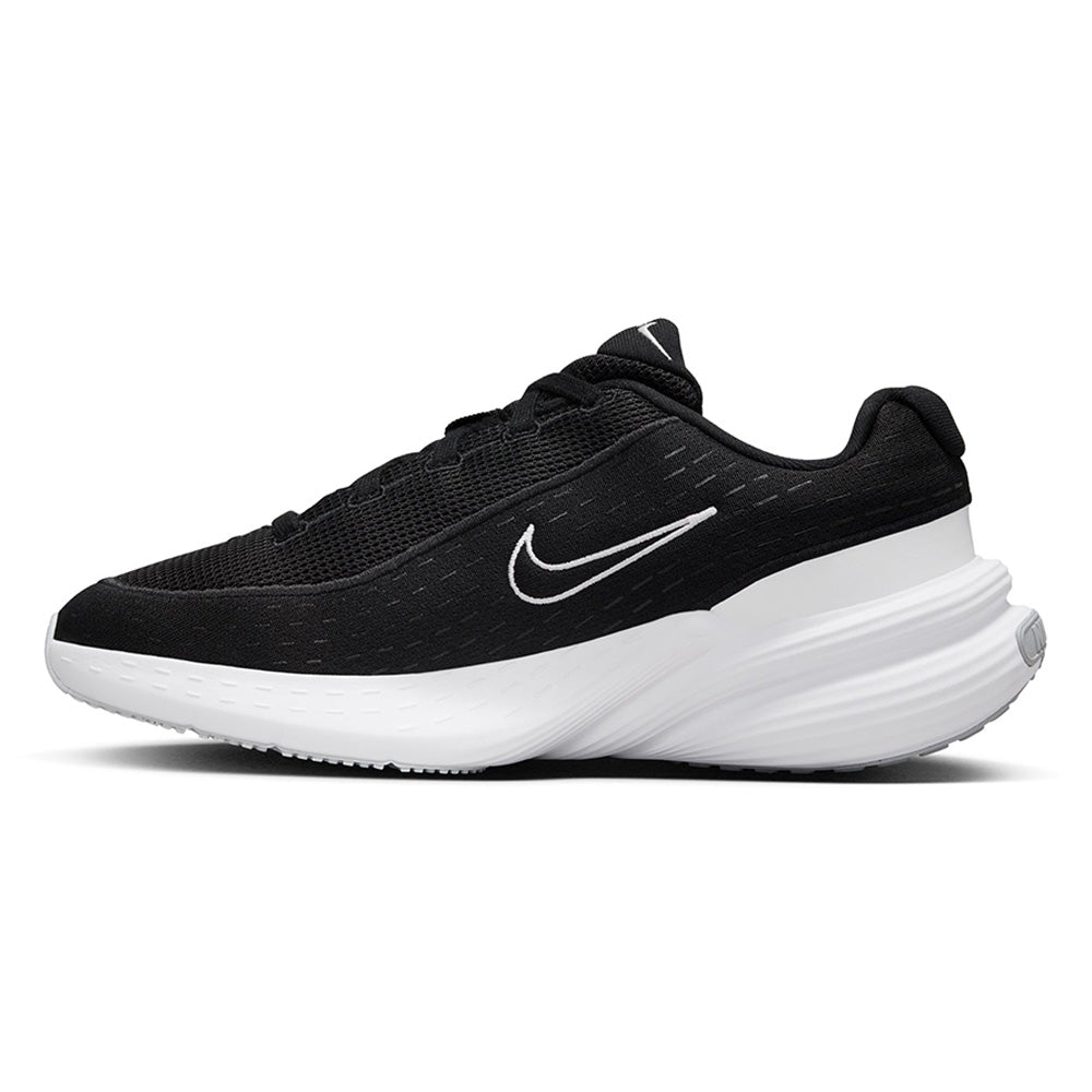 NIKE Uplift SC รองเท้าลำลองผู้หญิง