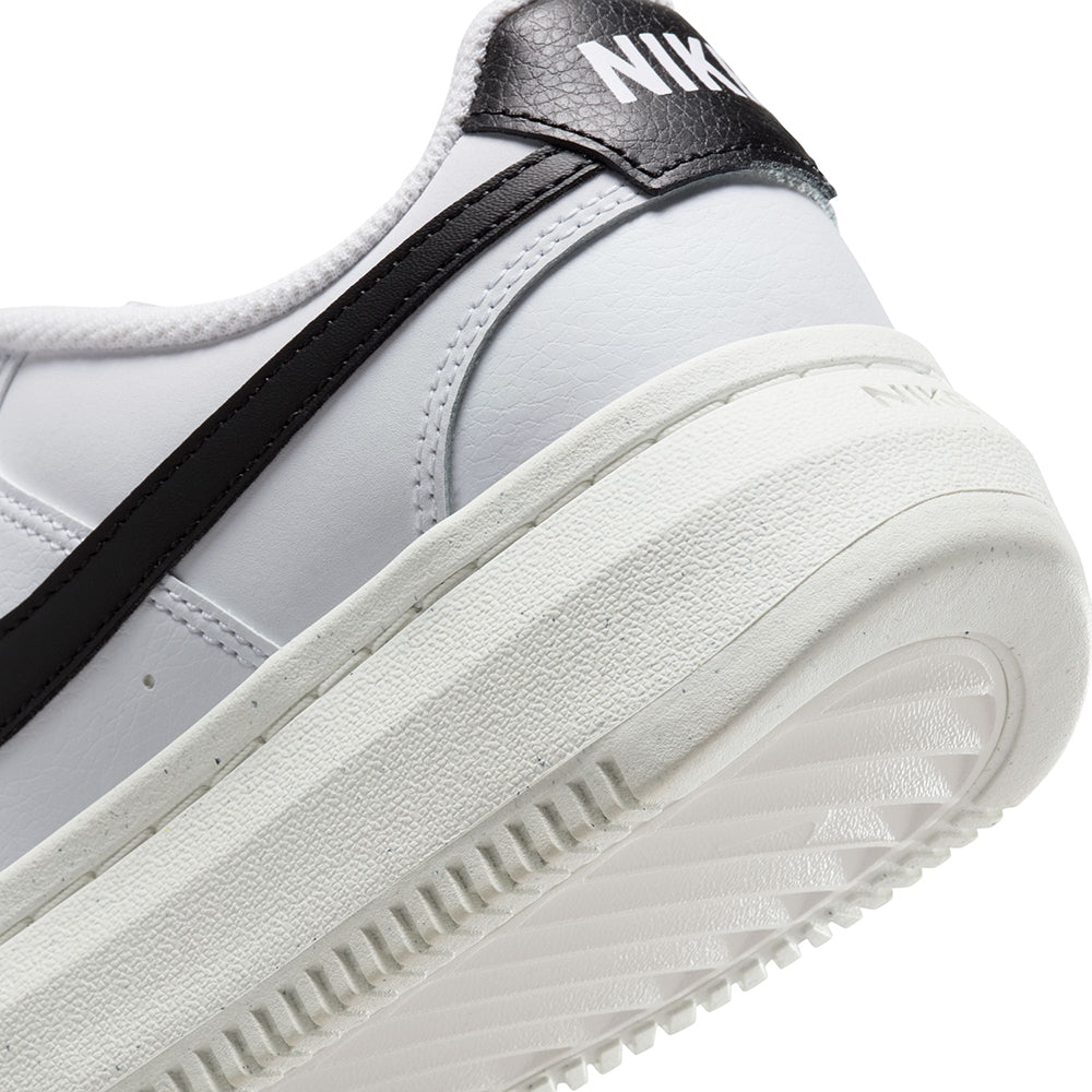 NIKE Court Vision Alta รองเท้าลำลองผู้หญิง