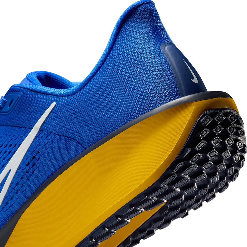 NIKE Quest 6 รองเท้าวิ่งผู้ชาย